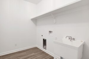 6001-cooper-drive-modern-home-for-sale-west-mobile
