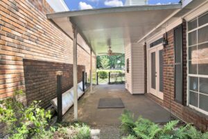 Welcome to 4109 Skyline Drive N — a quiet, central location.